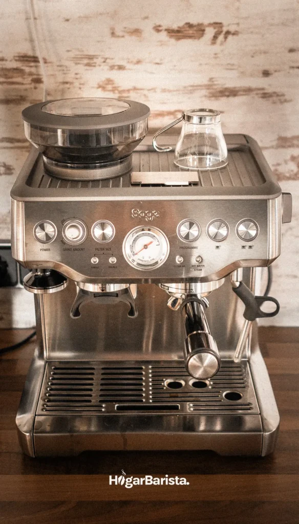 https://hogarbarista.com/wp-content/uploads/2023/12/sage-the-barista-express-584x1024.webp